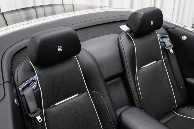 2017 Rolls-Royce Dawn