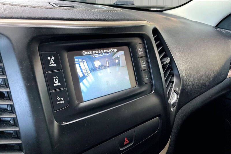 2018 Jeep Cherokee Latitude