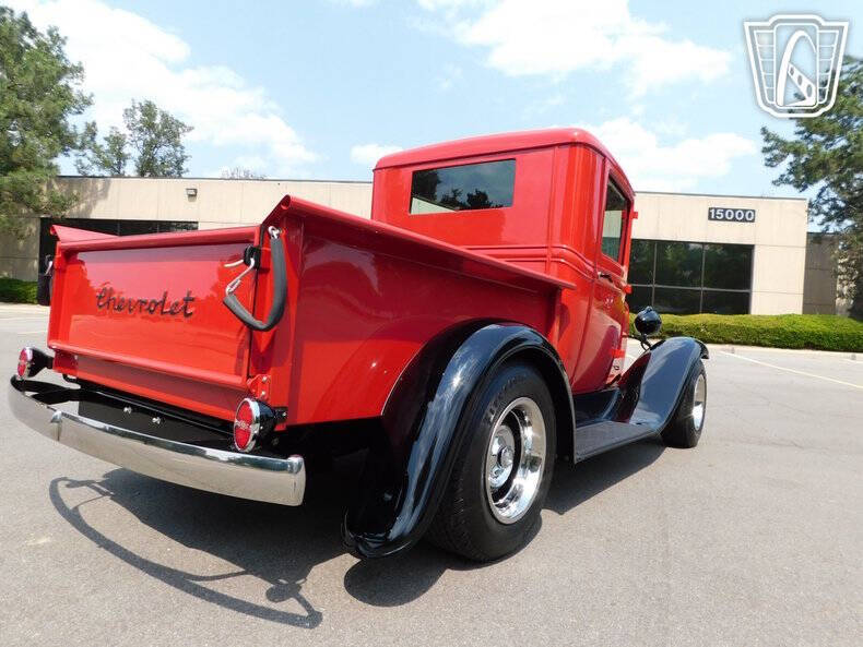 1933 Chevrolet Apache