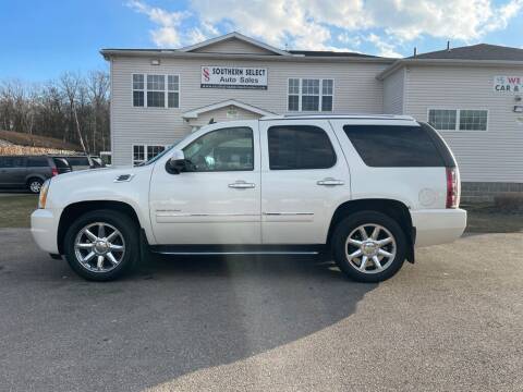2014 GMC Yukon for sale at SOUTHERN SELECT AUTO SALES in Medina OH