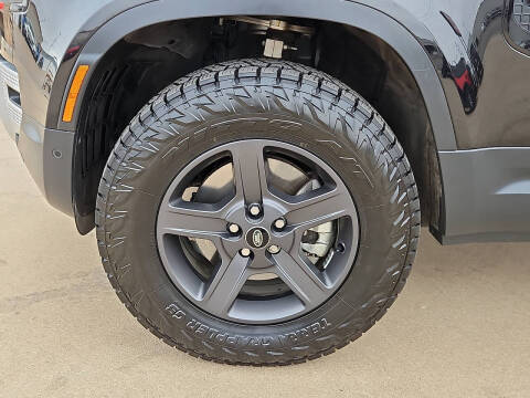 2023 Land Rover Defender 110 Standard