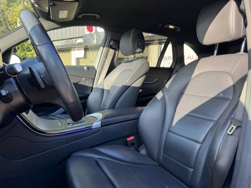 2022 Mercedes-Benz GLC GLC 300 4MATIC