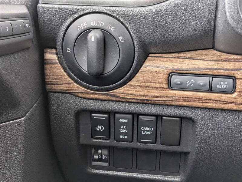 2018 Nissan Titan XD SL