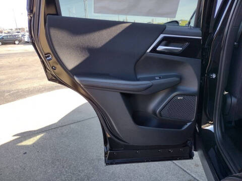 2026 Mitsubishi Outlander ES