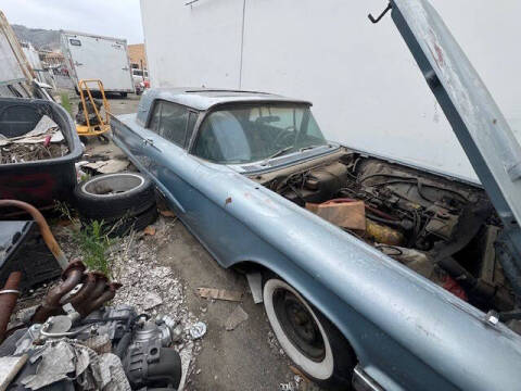 1960 Ford Thunderbird