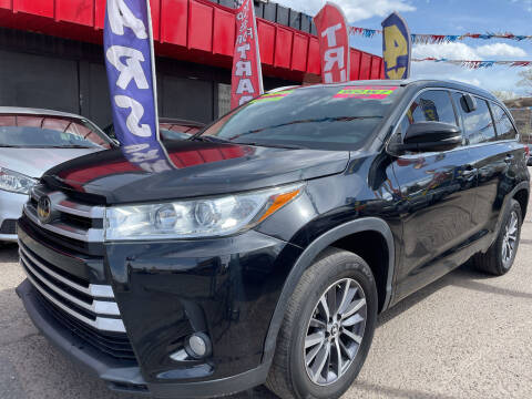 2017 Toyota Highlander for sale at Duke City Auto LLC in Gallup NM