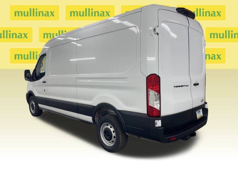 2026 Ford Transit 250