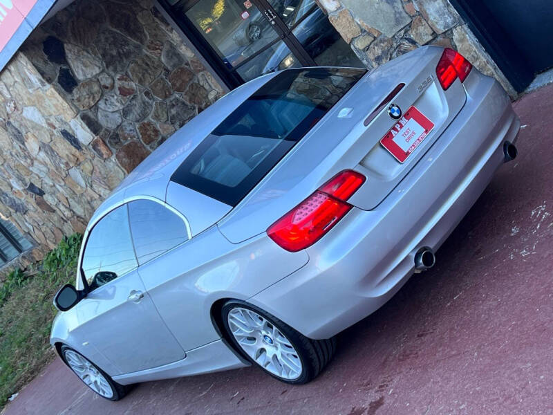 2011 BMW 3 Series 335i