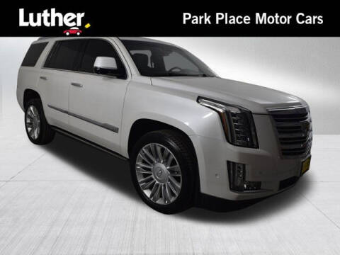 2017 Cadillac Escalade for sale at Park Place Motor Cars in Rochester MN