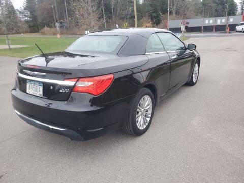 2011 Chrysler 200 Limited