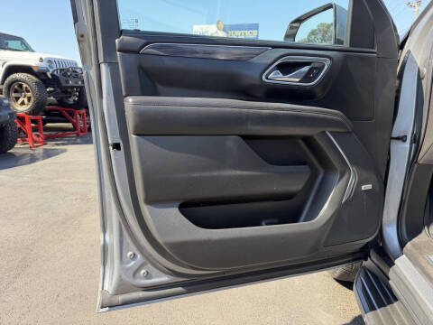 2021 GMC Yukon XL SLT