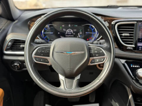2021 Chrysler Pacifica Hybrid Pinnacle