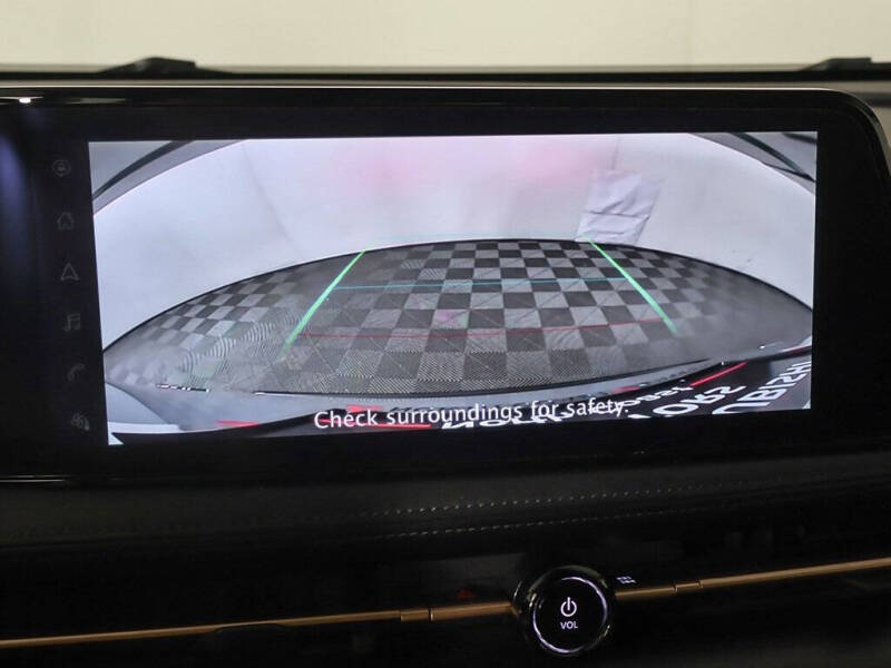 2023 Nissan Ariya Venture+