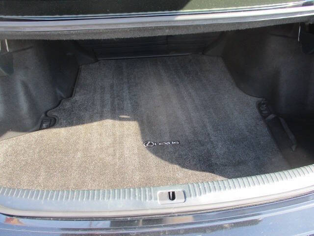 2015 Lexus IS 250 Crafted Line