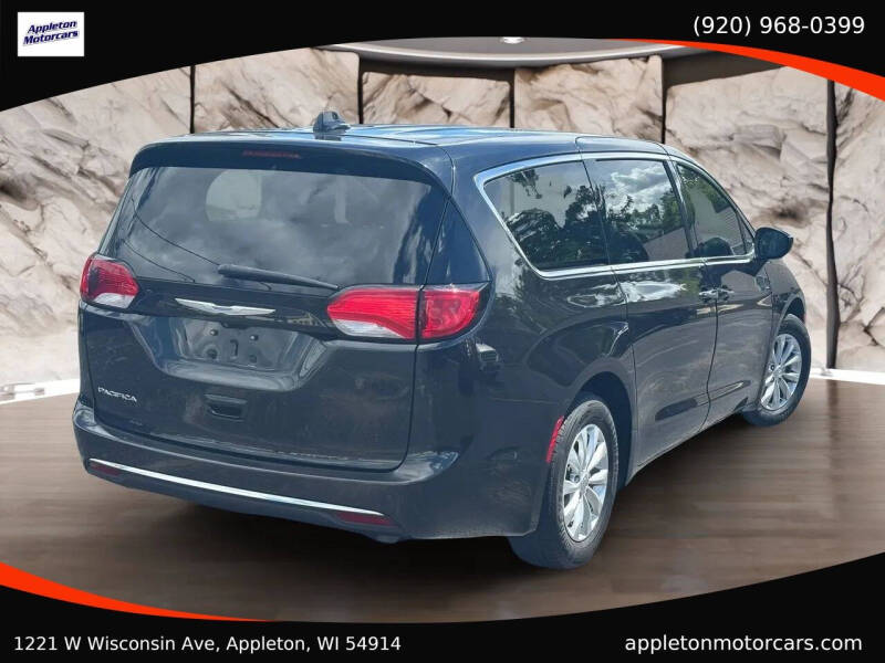 2018 Chrysler Pacifica Touring Plus