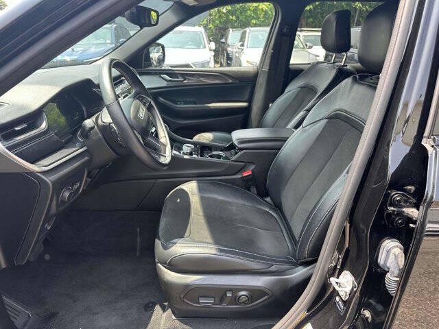 2022 Jeep Grand Cherokee L Altitude