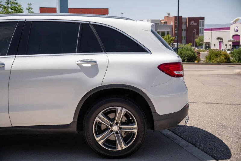 2016 Mercedes-Benz GLC GLC 300