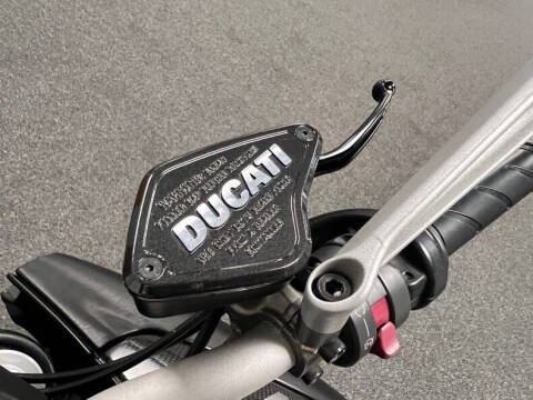 2012 Ducati Diavel Carbon Series