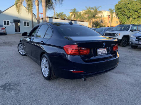 2014 BMW 3 Series 320i