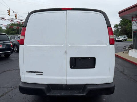 2016 Chevrolet Express 2500