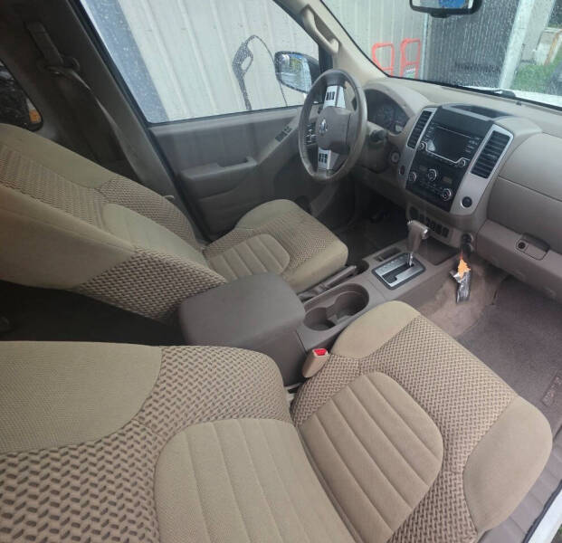 2017 Nissan Frontier Desert Runner