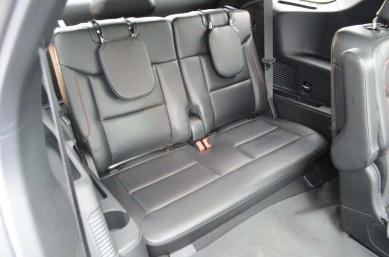 2024 Ford Explorer ST-Line