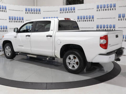 2017 Toyota Tundra SR5