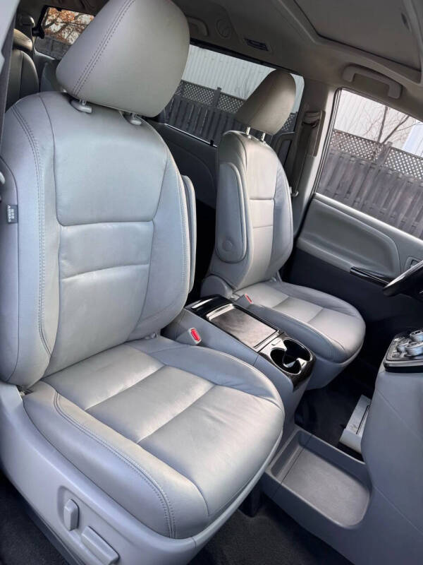 2017 Toyota Sienna