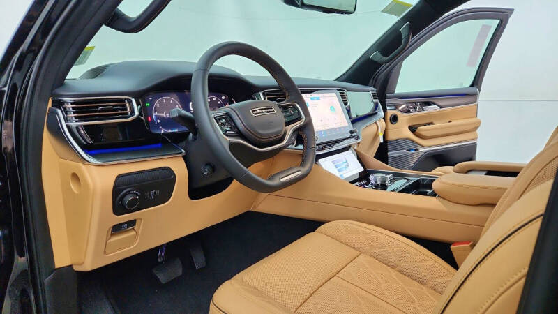 2026 Jeep Grand Wagoneer Summit Reserve