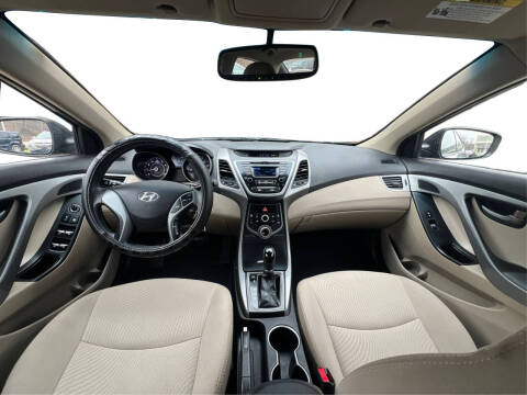 2016 Hyundai Elantra