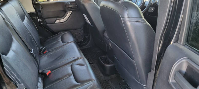 2013 Jeep Wrangler Unlimited Sahara