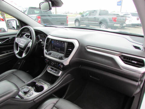 2023 GMC Acadia SLT