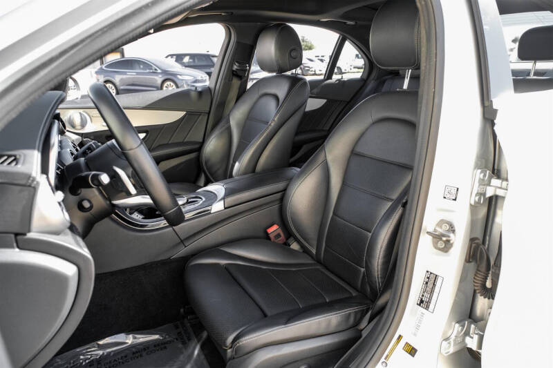 2021 Mercedes-Benz C-Class C 300