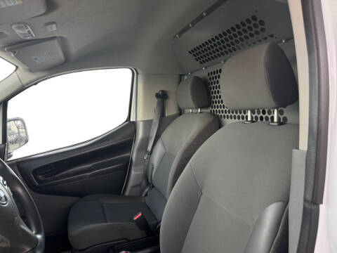 2021 Nissan NV200 SV