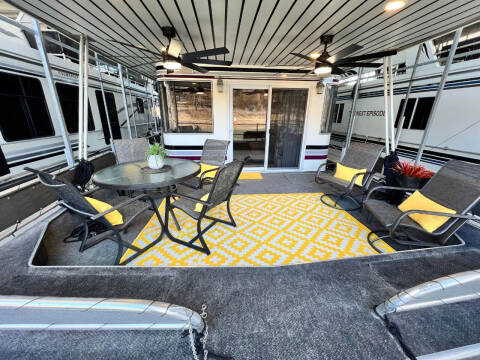 2001 Sunstar Houseboat 16'x87'