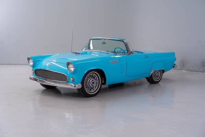 1956 Ford Thunderbird