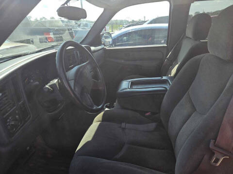 2004 Chevrolet Silverado 1500 LS