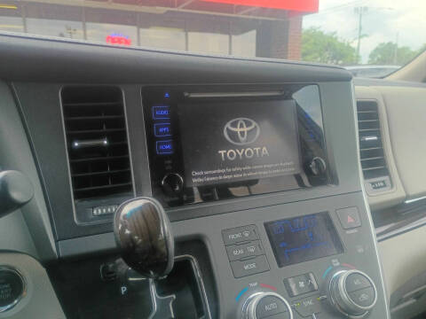 2017 Toyota Sienna