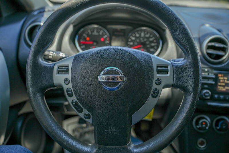 2012 Nissan Rogue SV w/SL Package