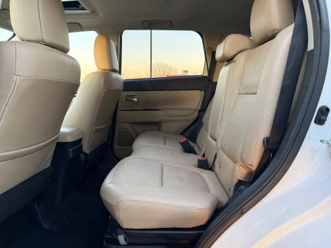 2016 Mitsubishi Outlander GT