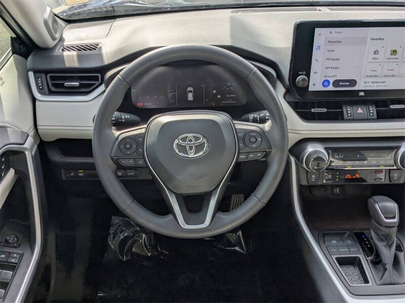 2024 Toyota RAV4 Limited