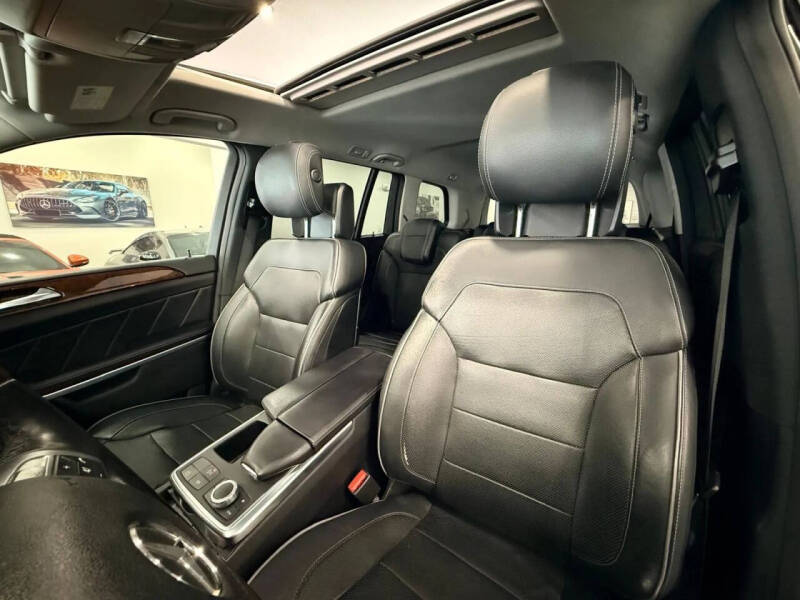 2013 Mercedes-Benz GL-Class GL 550 4MATIC