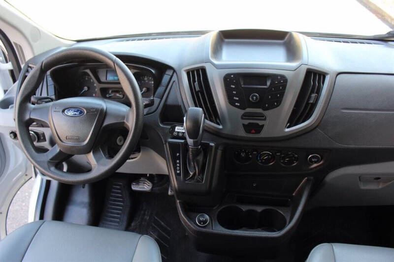 2018 Ford Transit