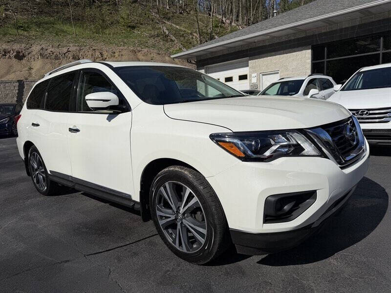 2020 Nissan Pathfinder Platinum