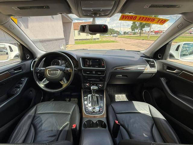 2016 Audi Q5 2.0T quattro Premium Plus