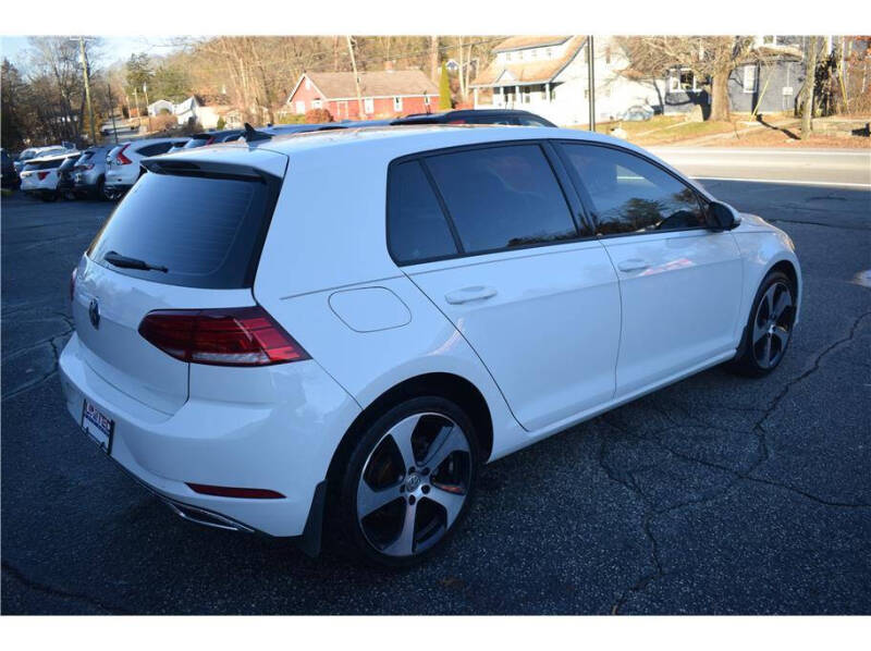 2020 Volkswagen Golf TSI