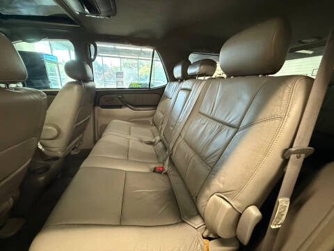 2004 Toyota Sequoia Limited