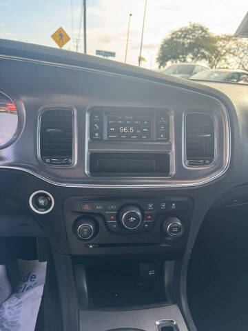 2014 Dodge Charger SE