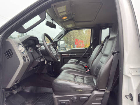 2010 Ford F-350 Super Duty Lariat