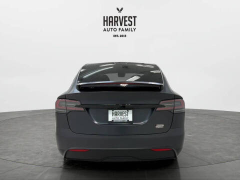 2026 Tesla Model X Plaid